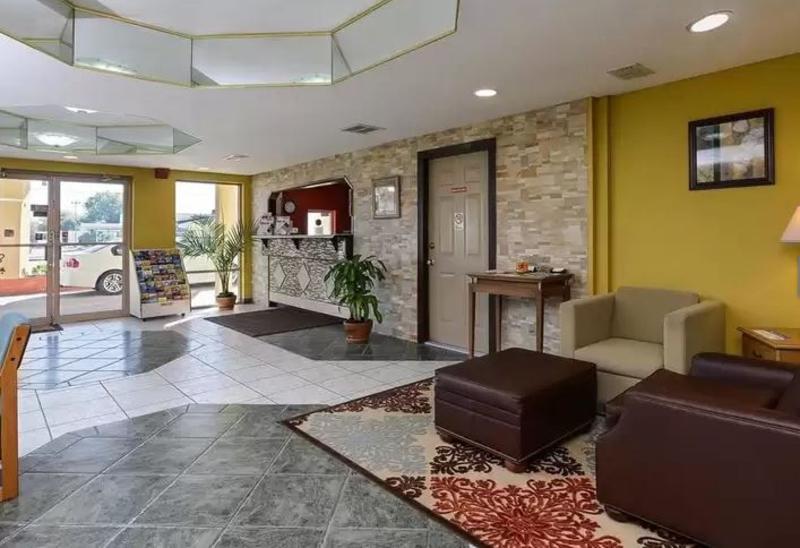 Travel Inn Winter Haven Extérieur photo